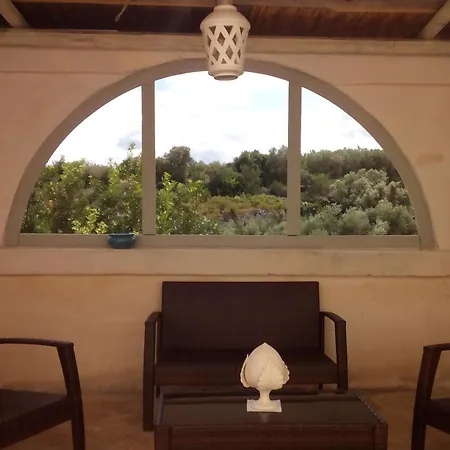 Masseria Pelosella Bed & Breakfast