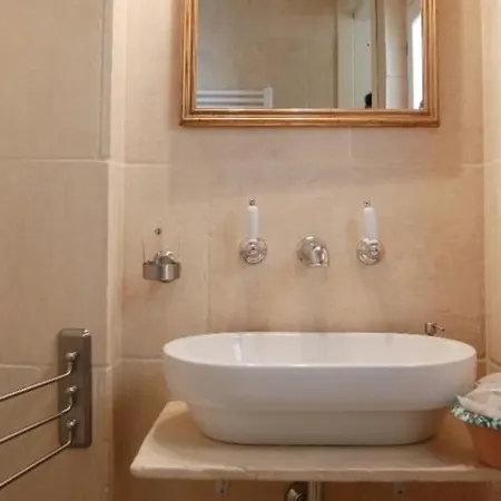 Masseria Pelosella Bed & Breakfast